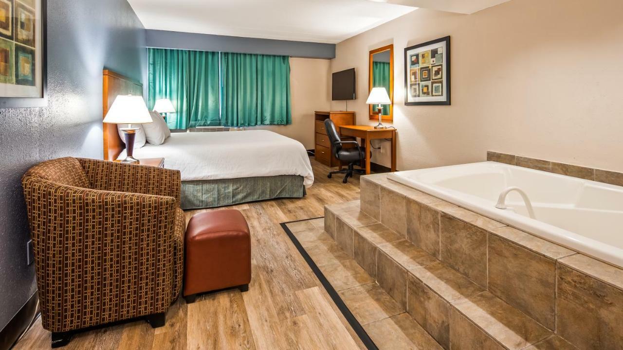 ברידג'טון Kaiser Hotel מראה חיצוני תמונה